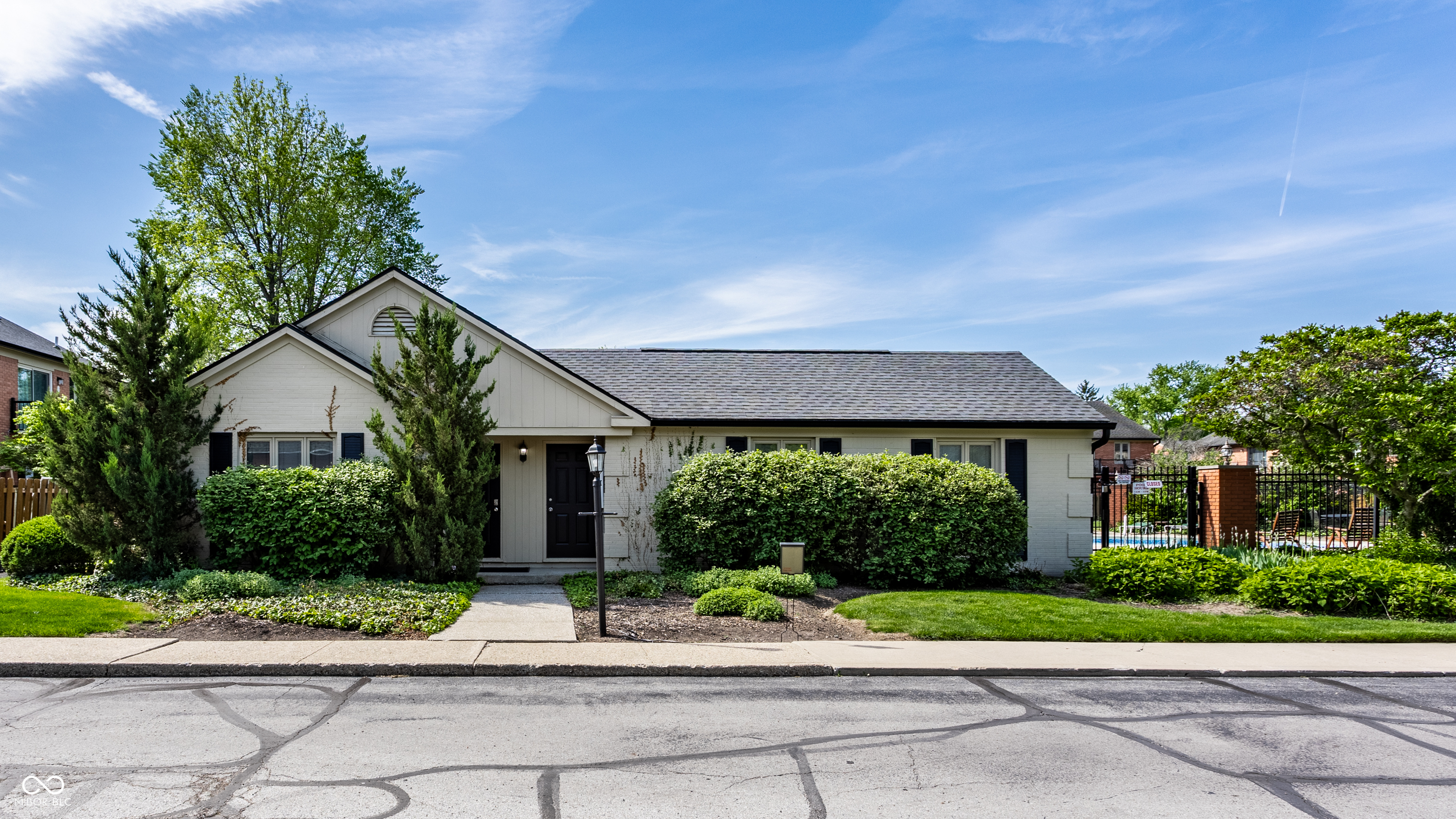 1176 Canterbury Court Unit: C