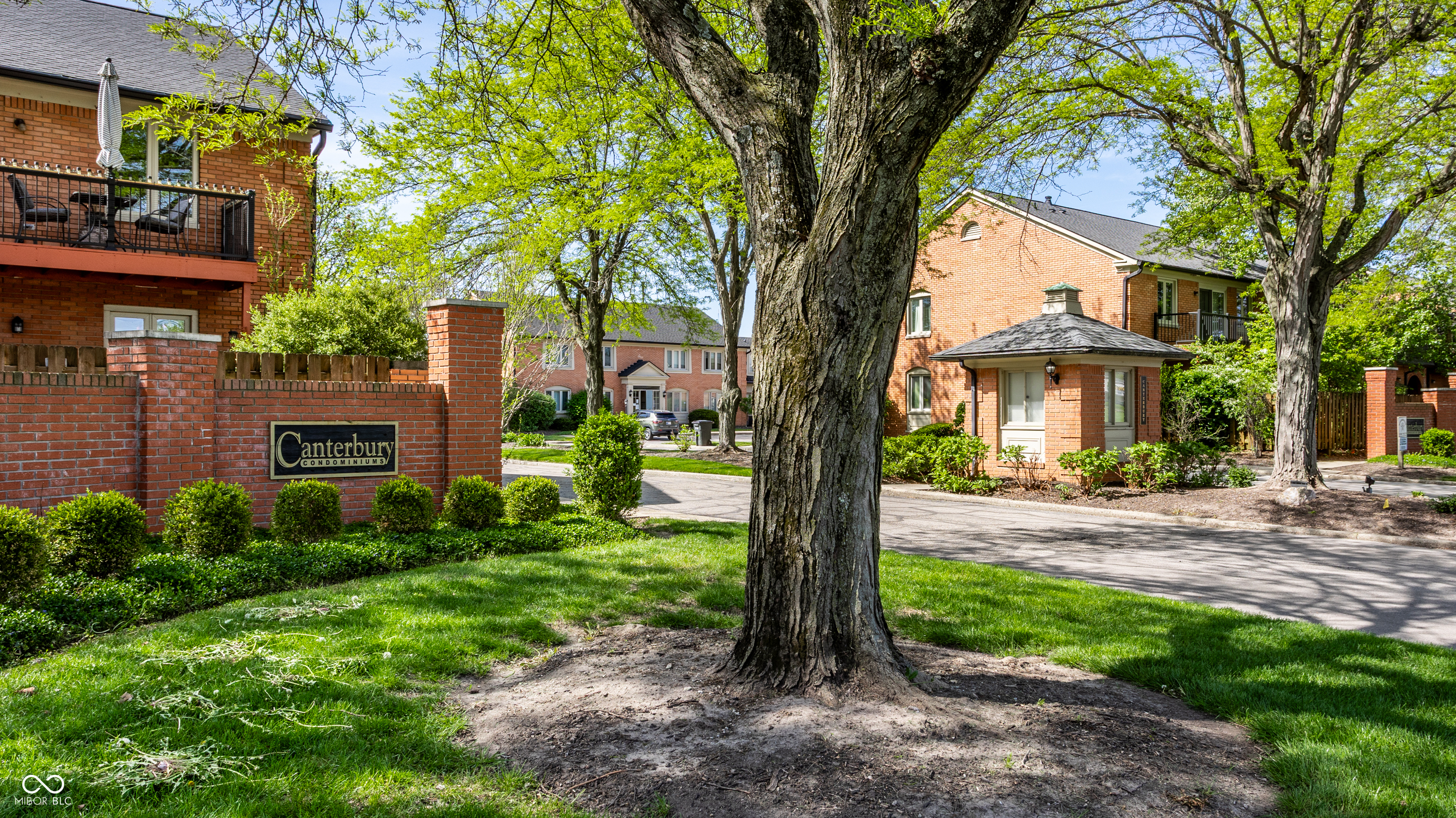 1176 Canterbury Court Unit: C