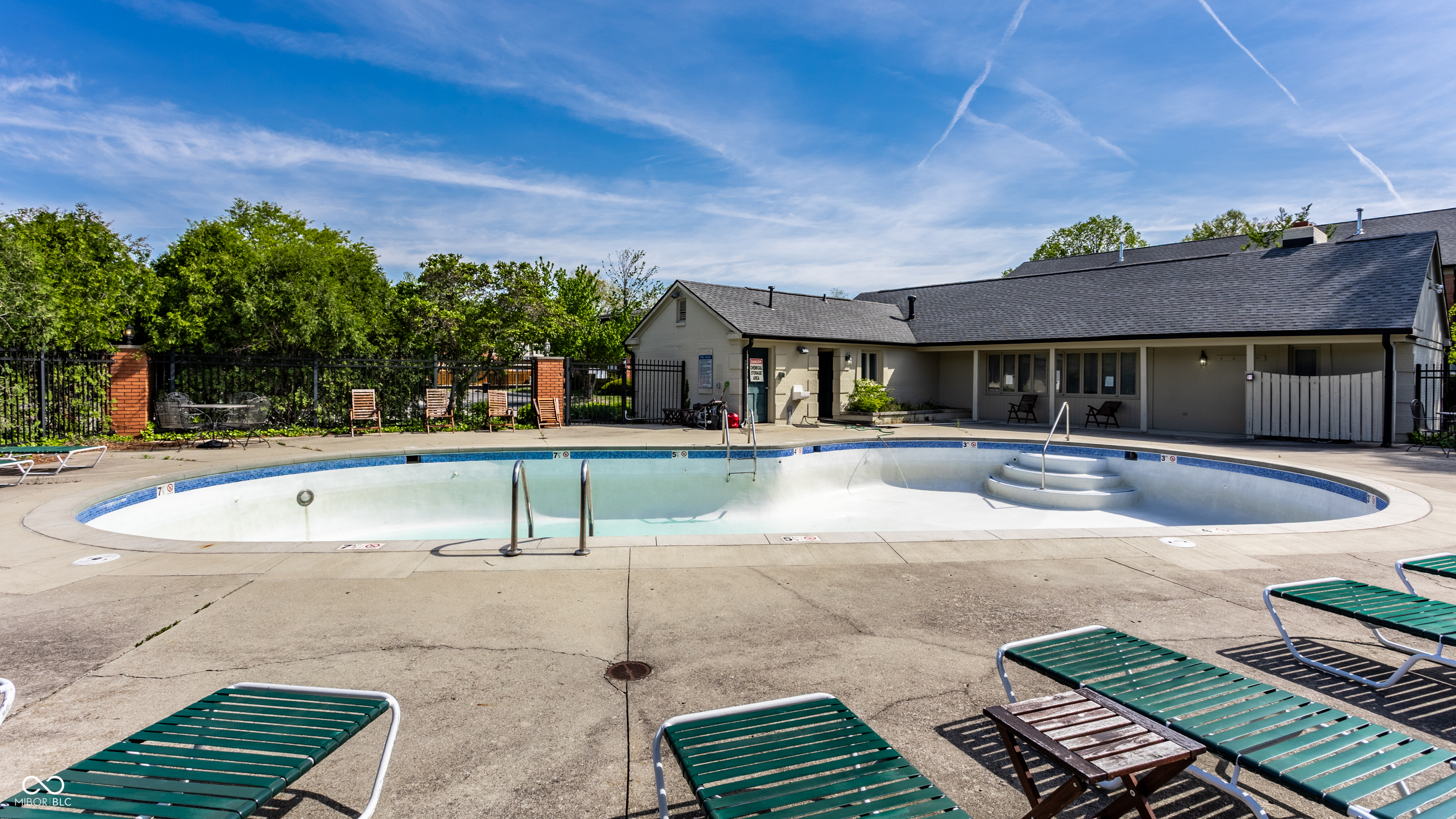 1176 Canterbury Court Unit: C