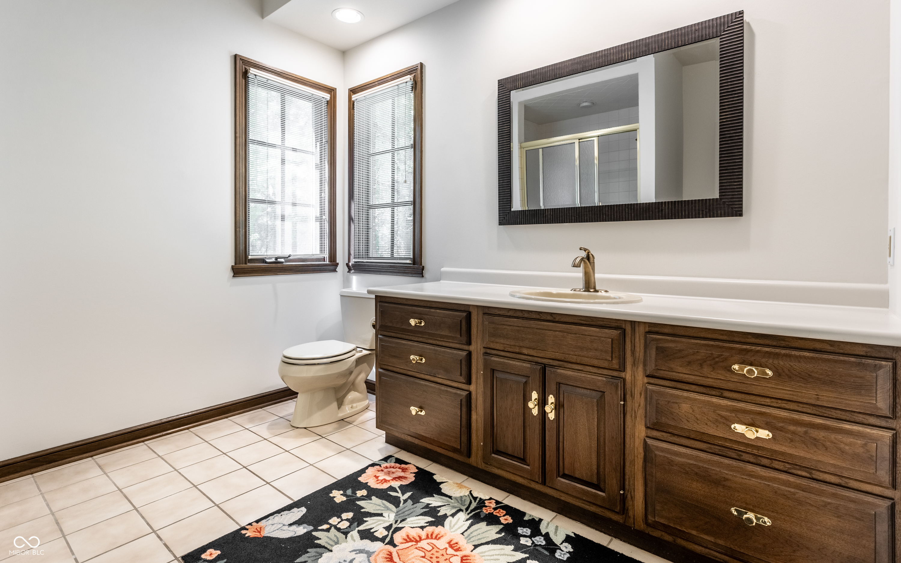 14300 Oakbrook Court