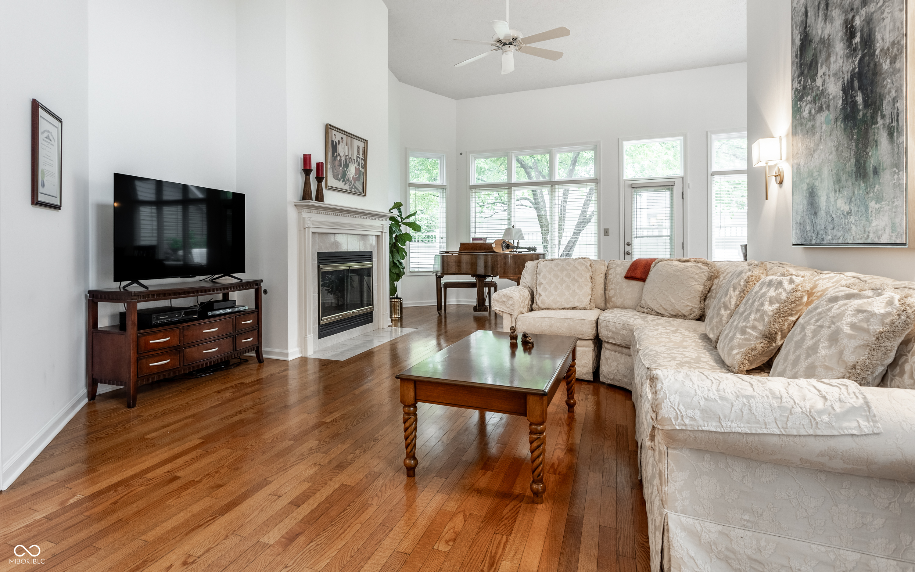 7853 Clearwater Parkway