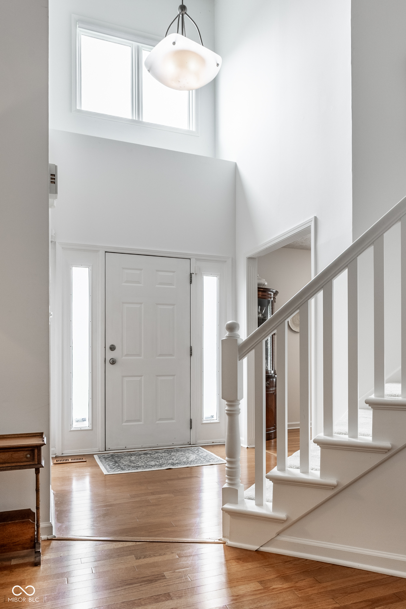 7853 Clearwater Parkway