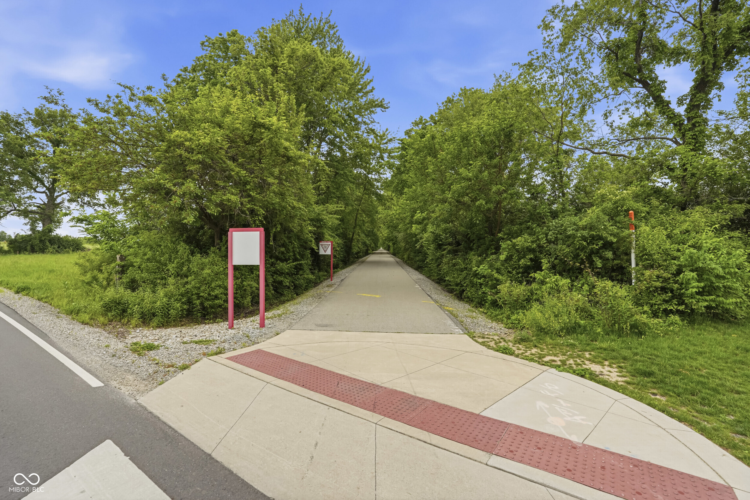 429 Chatham Hills Boulevard