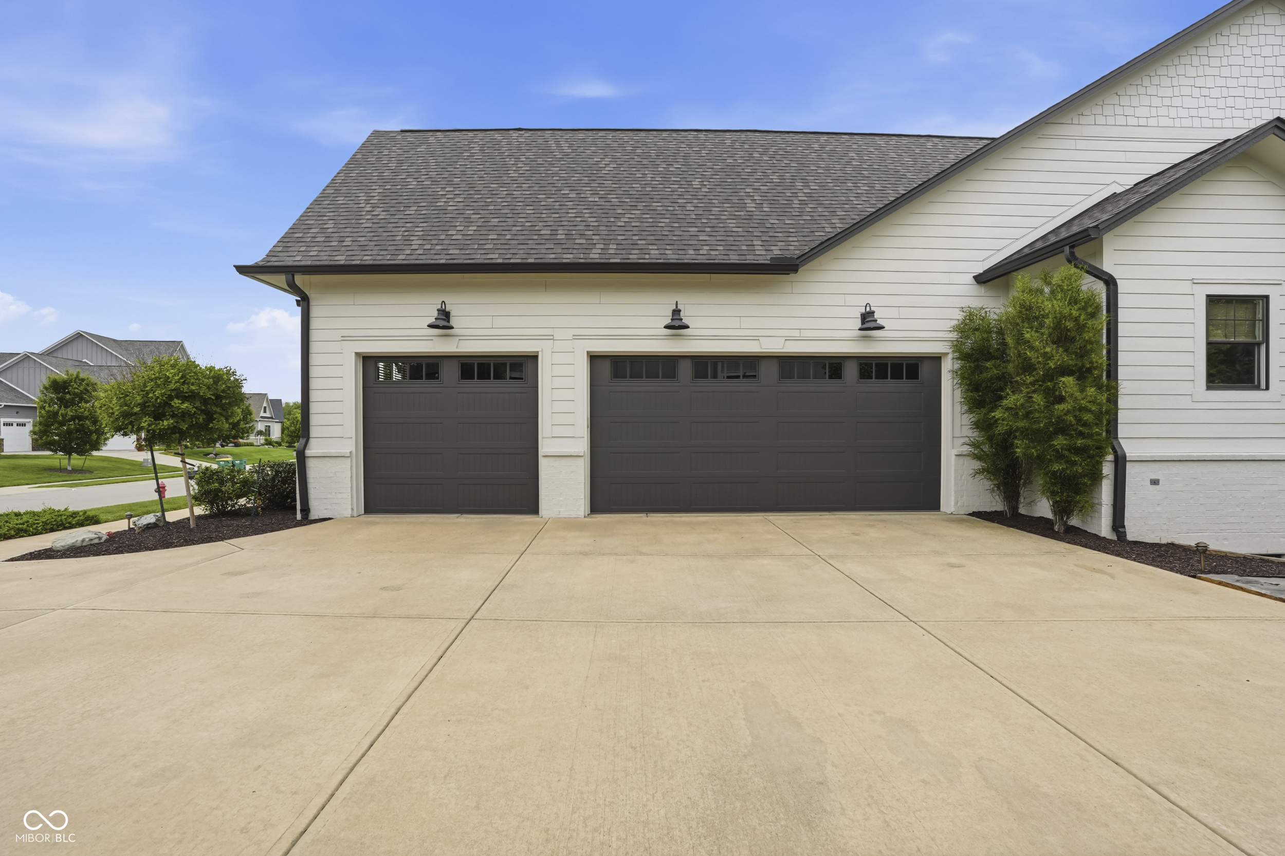 429 Chatham Hills Boulevard