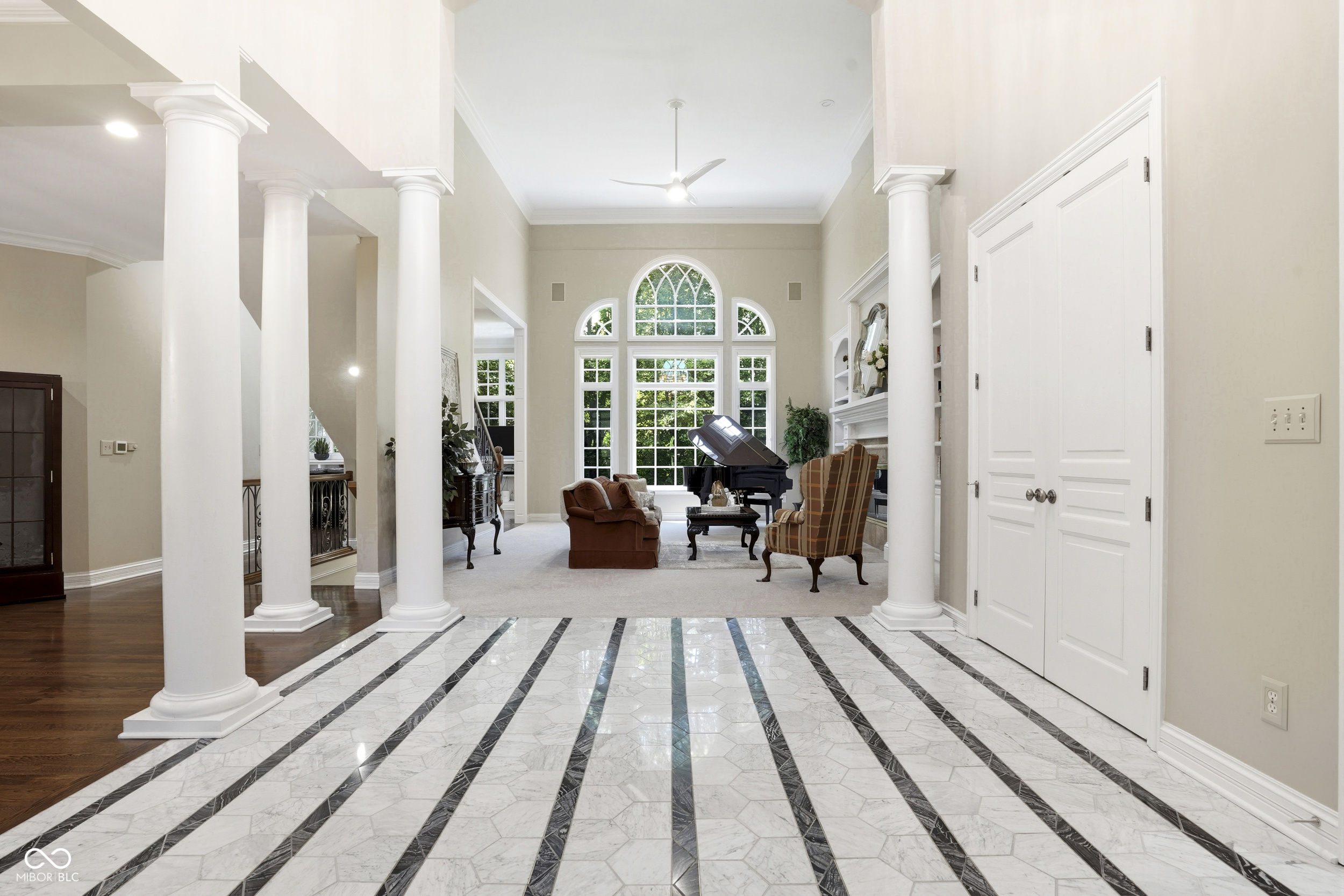 10500 Bishop Circle