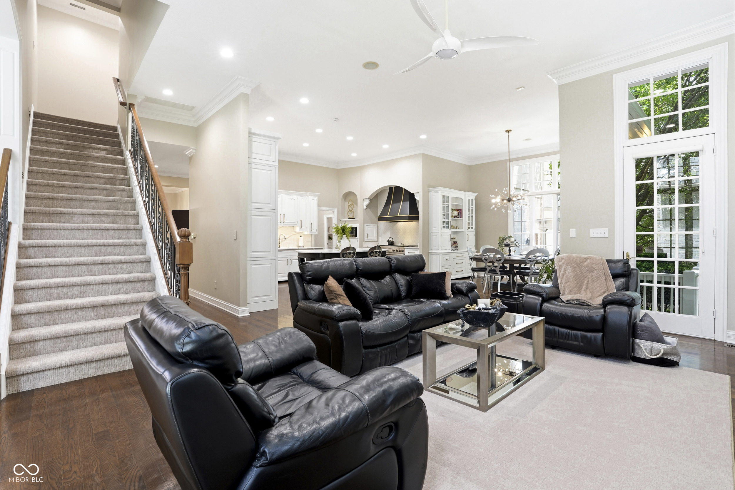 10500 Bishop Circle