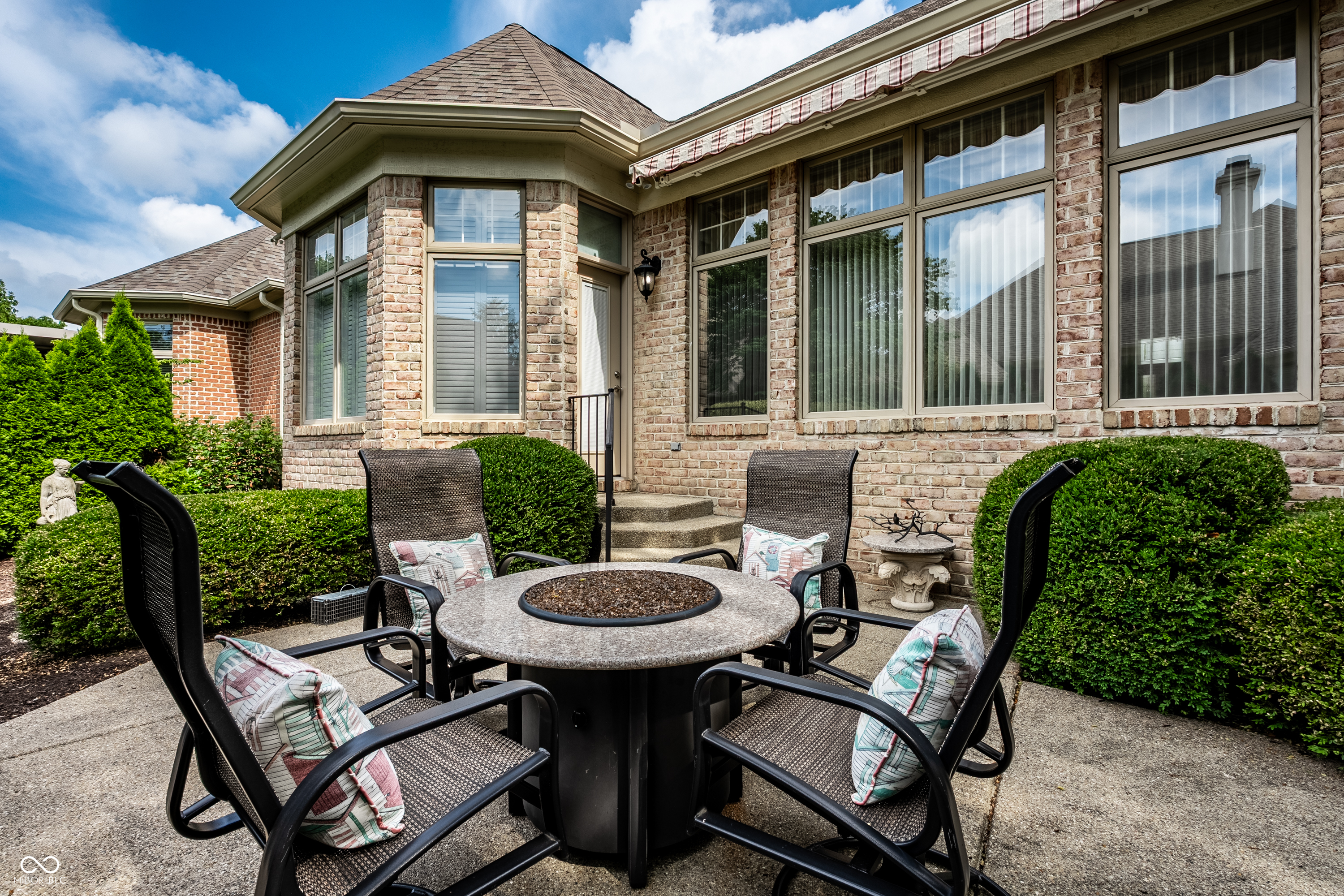 451 Burlington Lane
