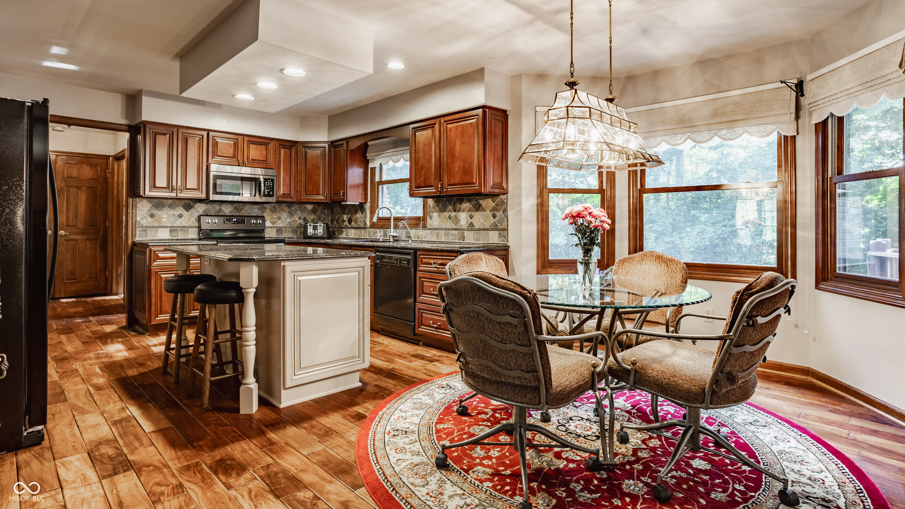 8407 Galley Court