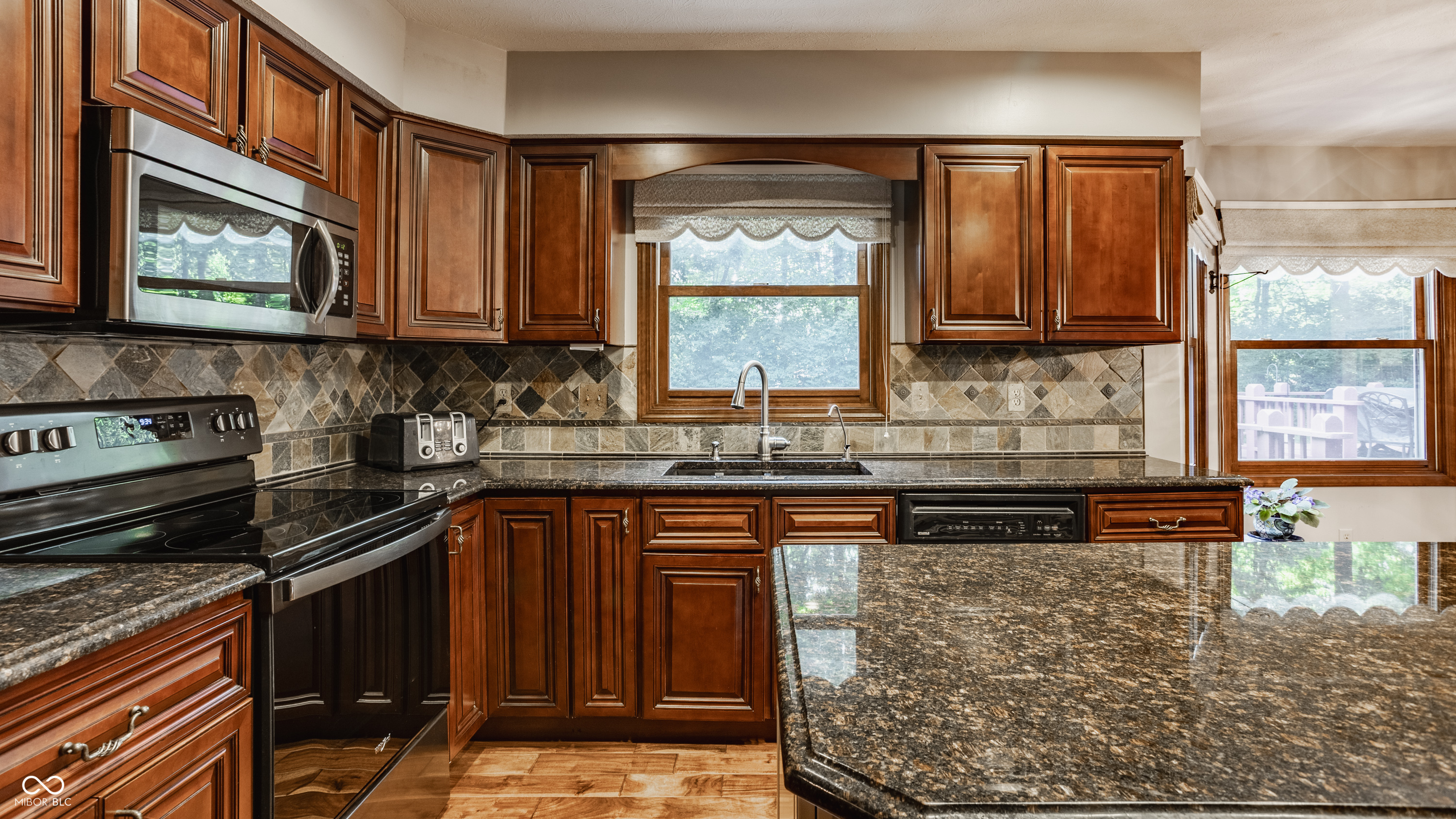 8407 Galley Court