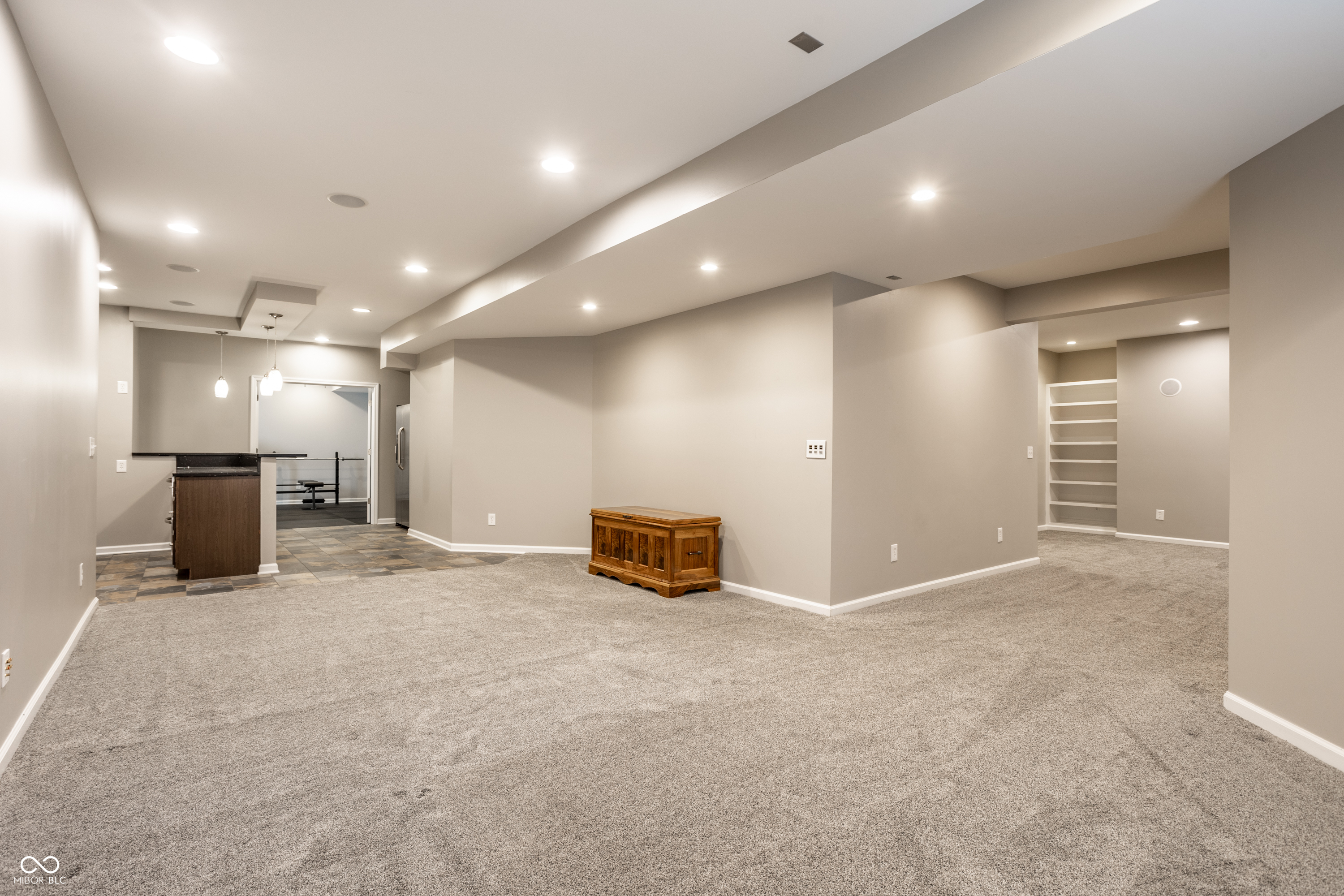 13673 Shorecove Court