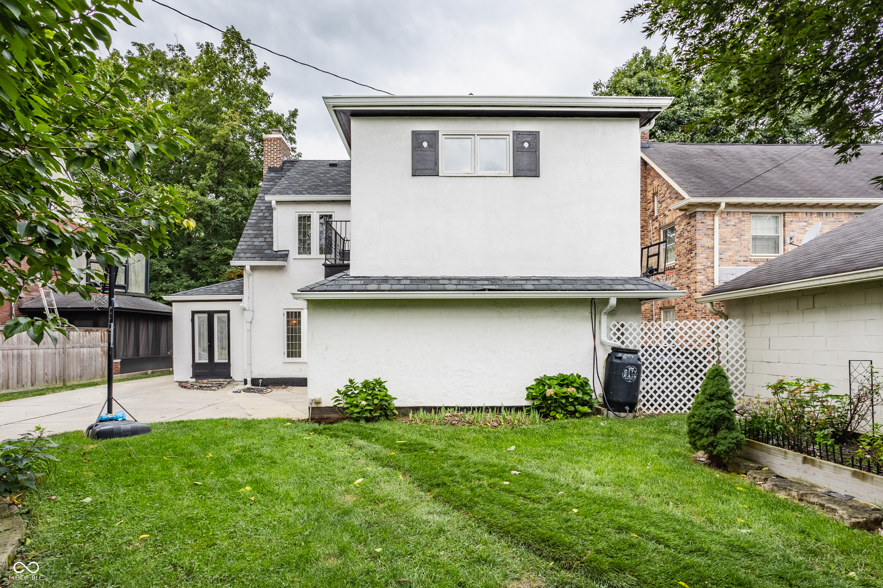 5741 N Pennsylvania Street