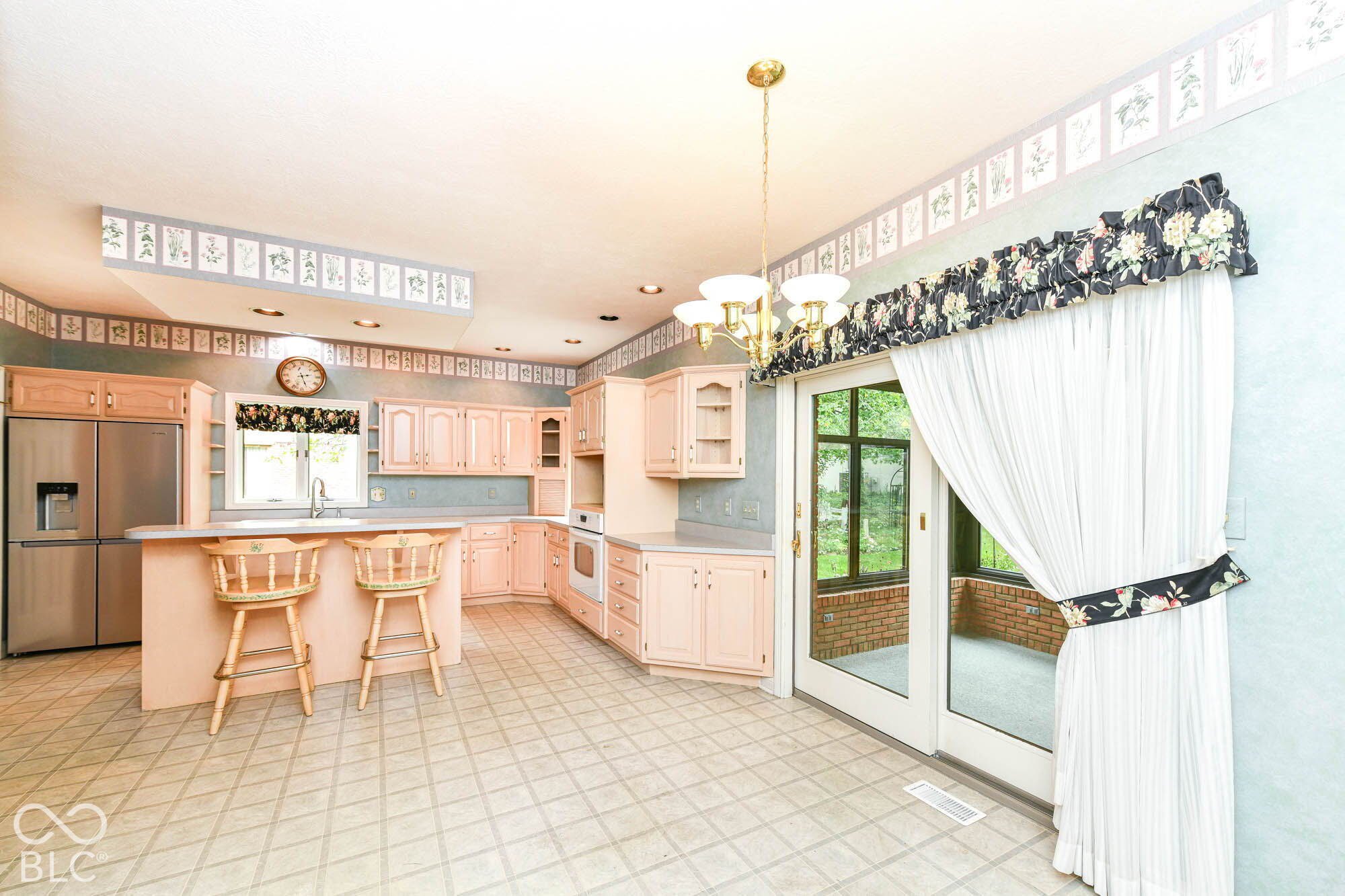6431 Shamel Drive