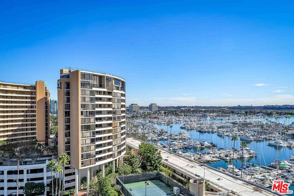 4337 Marina City Drive 1137