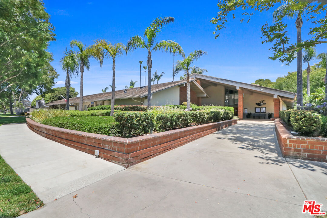 8645 Butte Cir Unit: #602B
