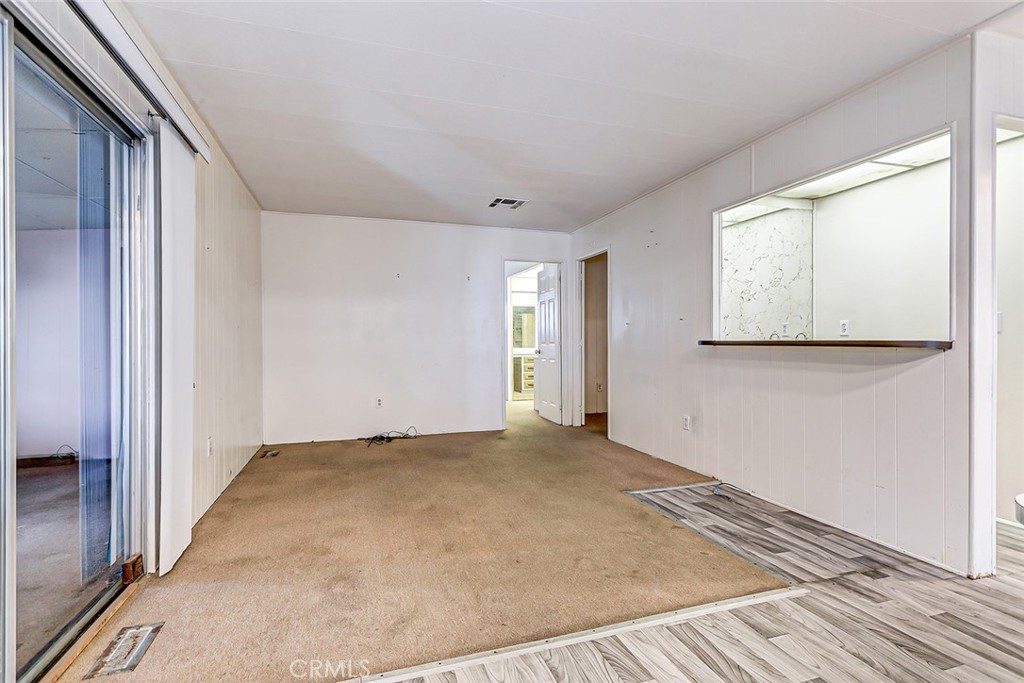 1065 Lomita 88