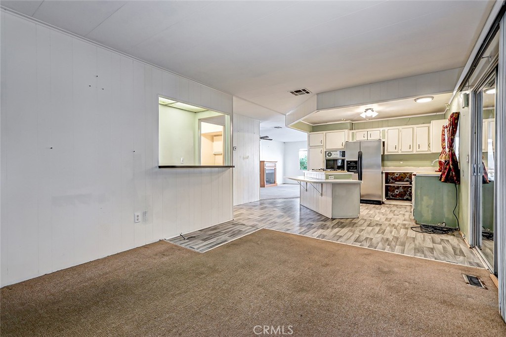 1065 Lomita 88