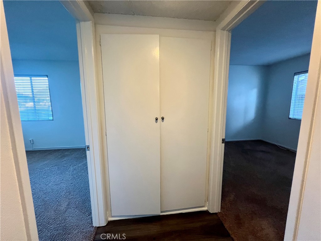 23007 Fonthill Avenue