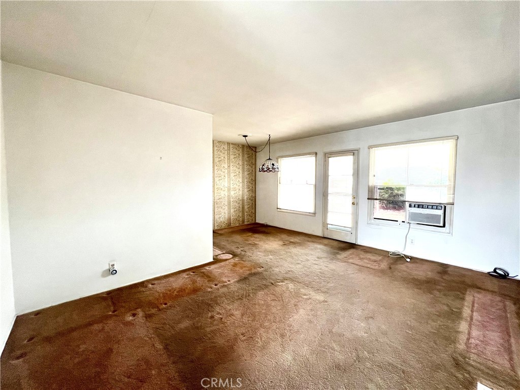 1226 W 187th Street