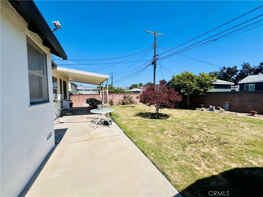 1226 W 187th Street