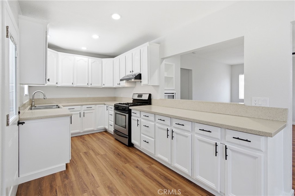 5034 W 130th