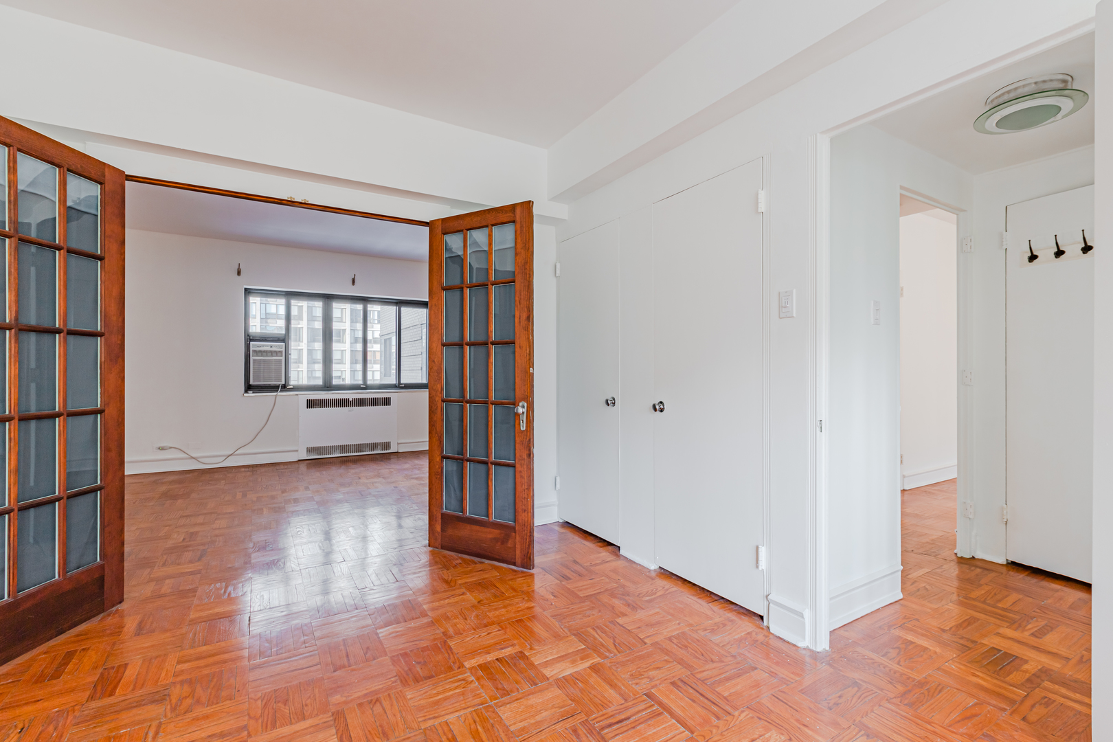 5056 N MARINE DRIVE UNIT: C6