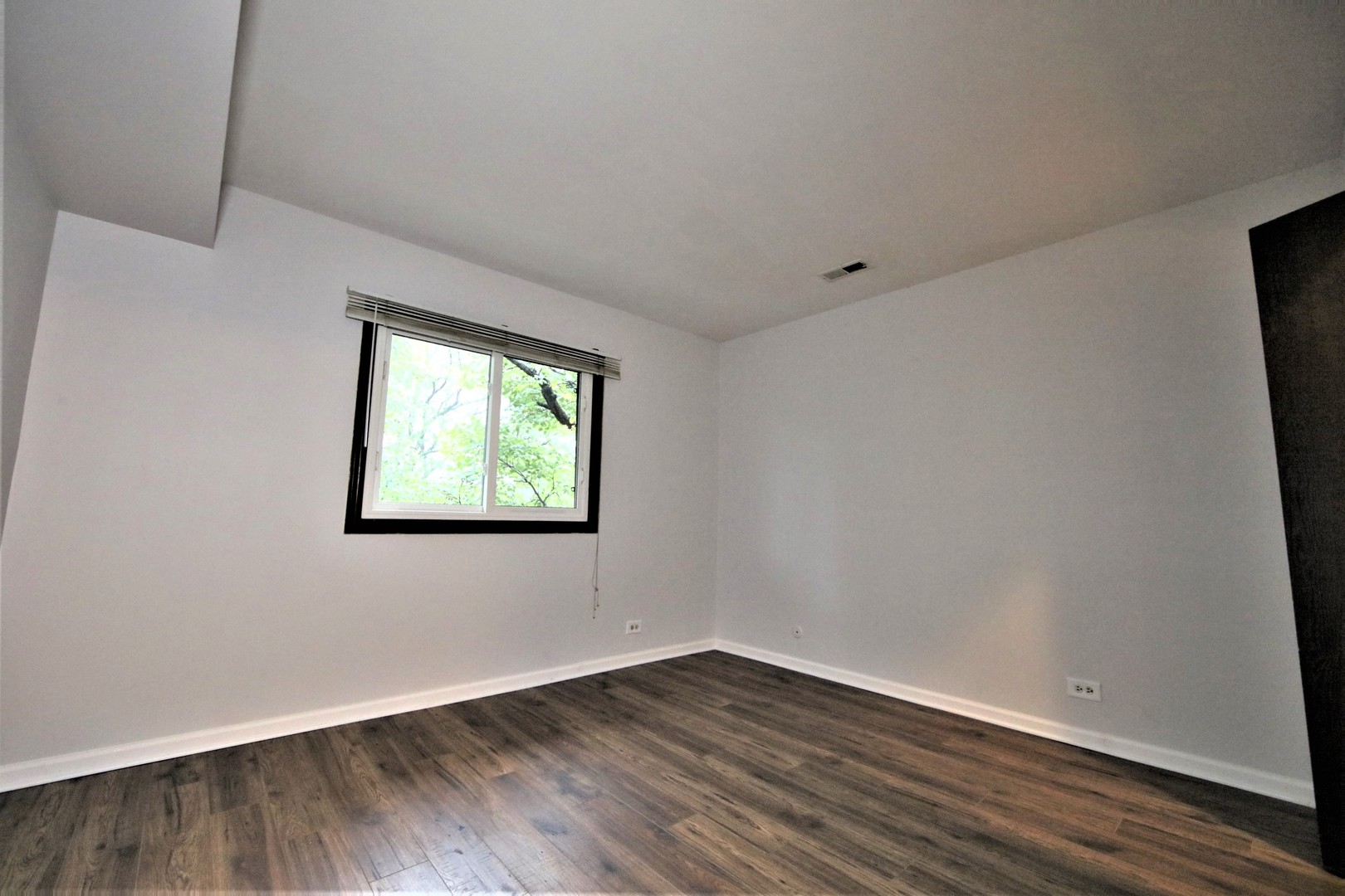 4138 COVE LANE UNIT: B