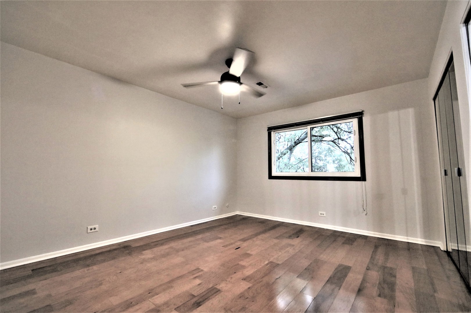 4138 COVE LANE UNIT: B