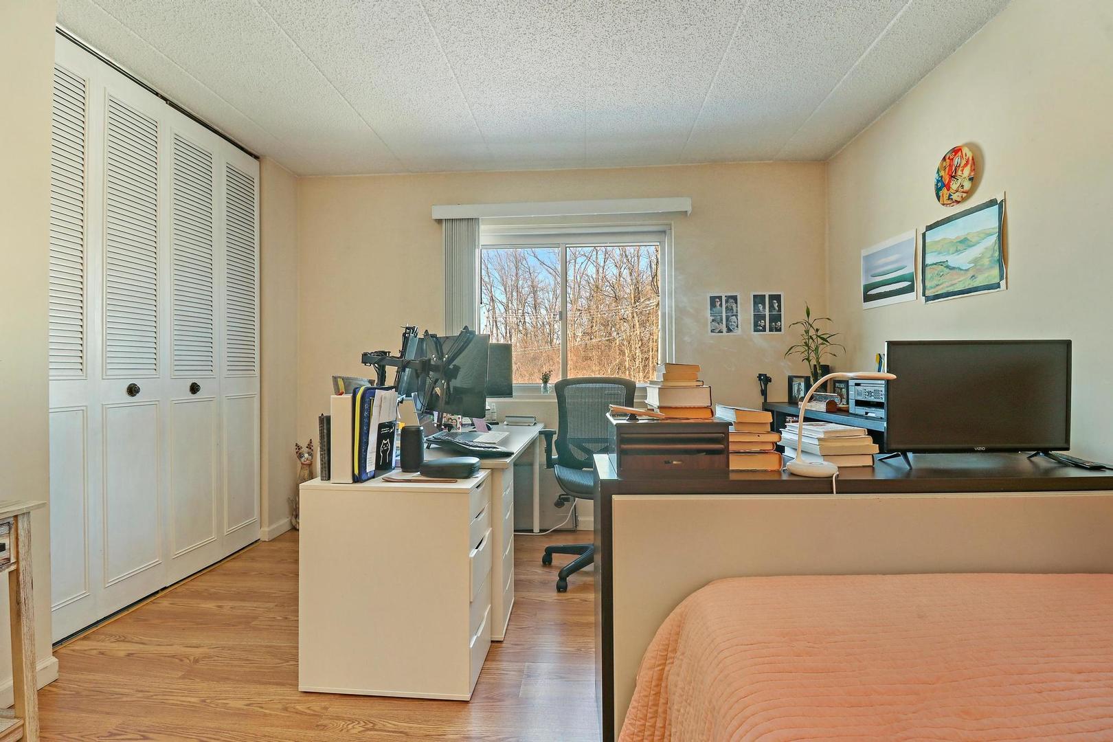 3849 N PARKWAY DRIVE UNIT: 2A