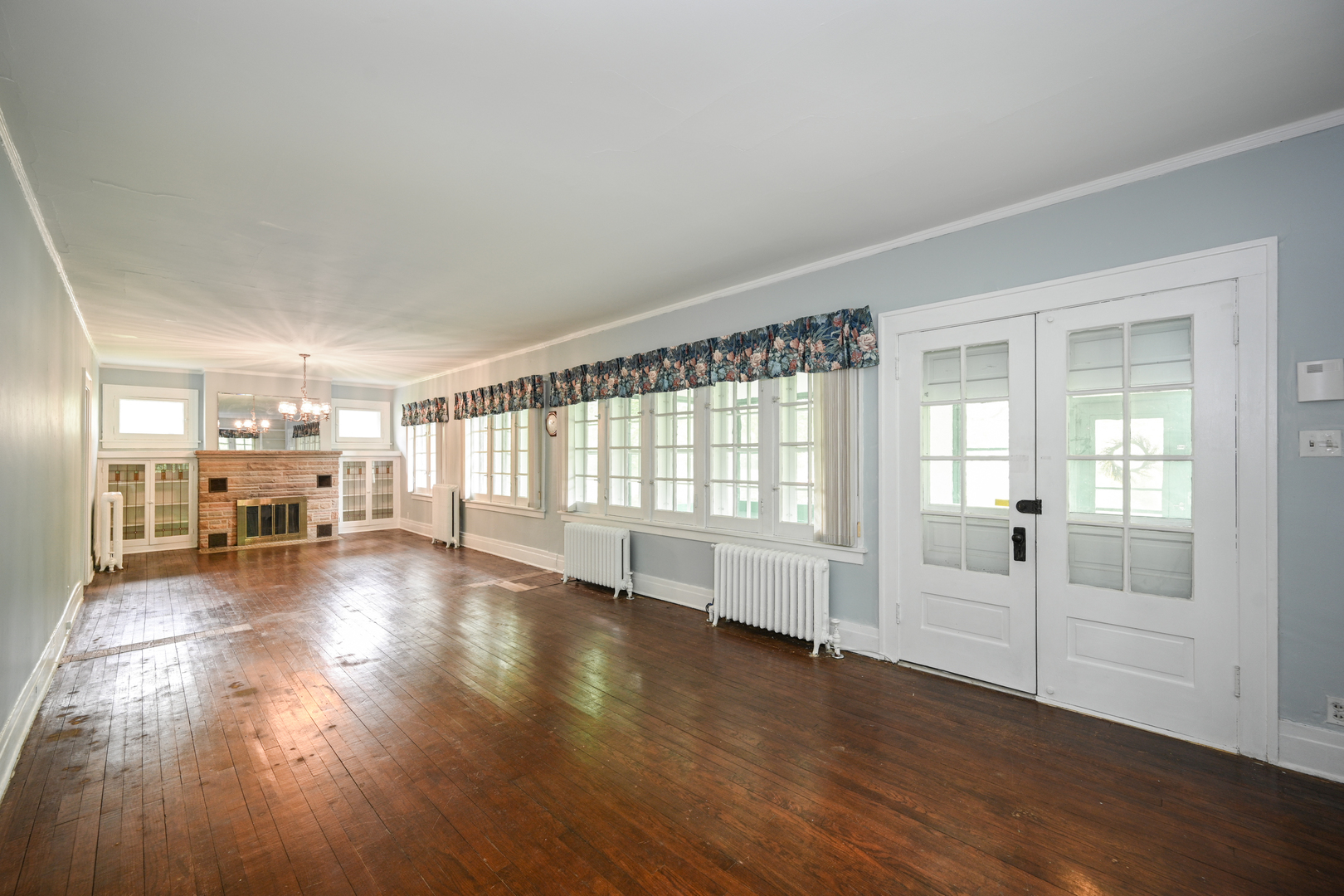 22 HIGH LAKE AVENUE