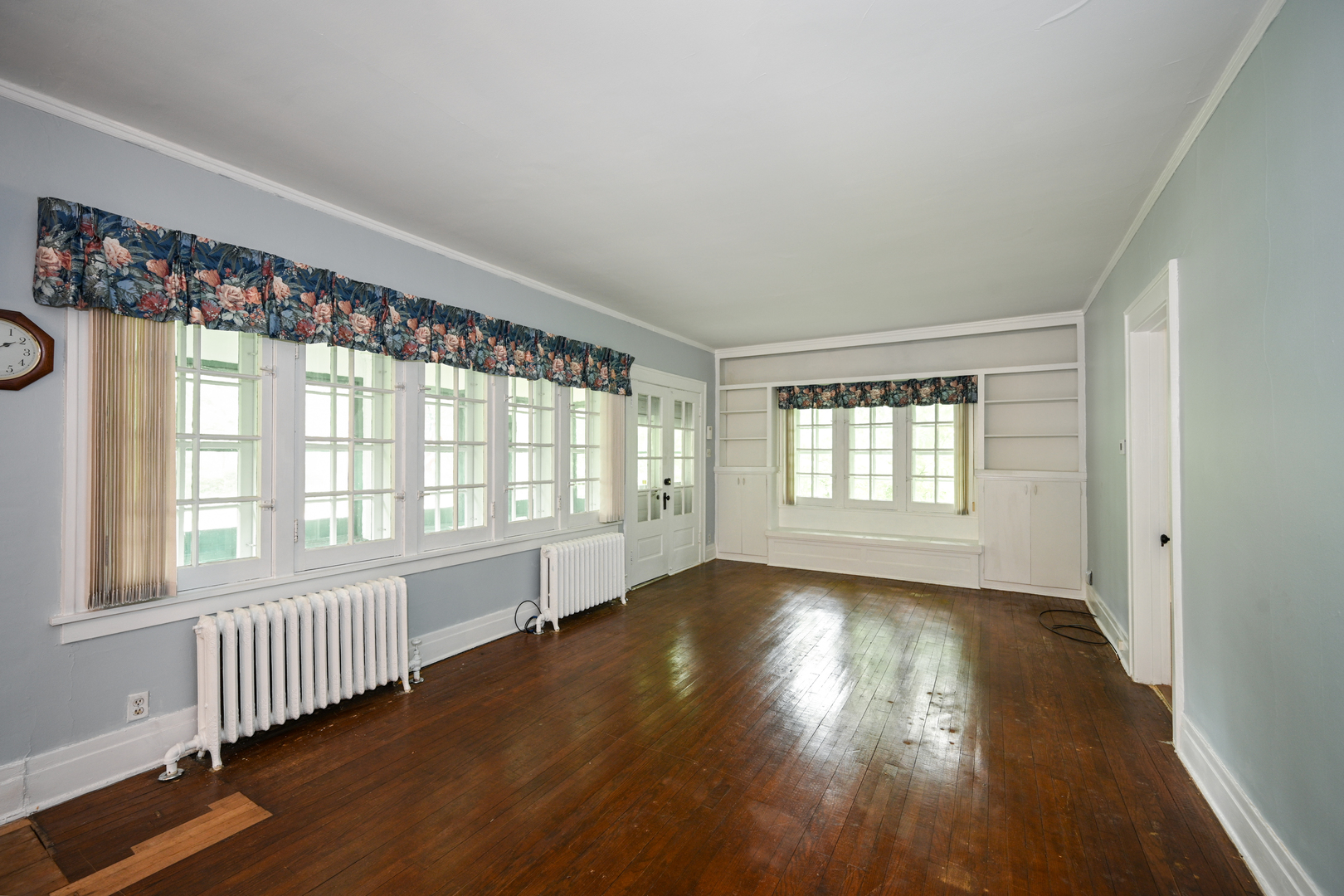 22 HIGH LAKE AVENUE