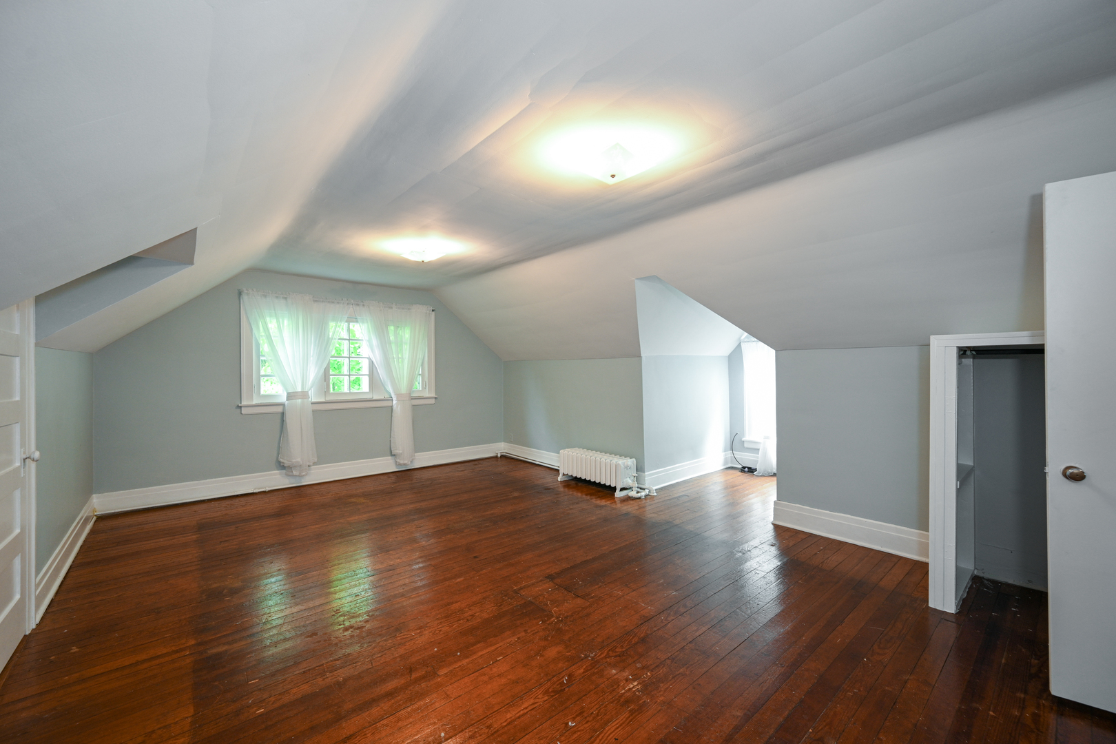 22 HIGH LAKE AVENUE