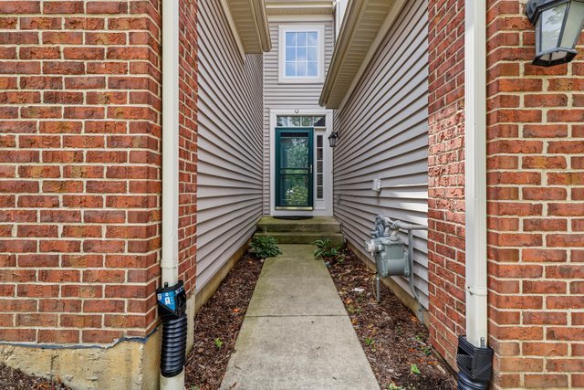 6051 CANTERBURY LANE