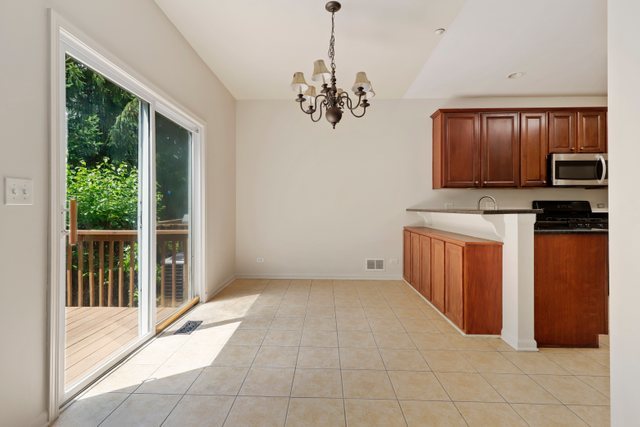 6051 CANTERBURY LANE