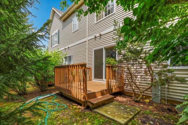 6051 CANTERBURY LANE