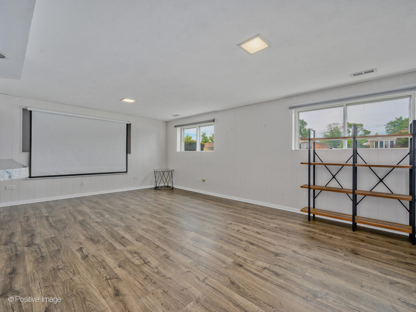1001 N CLIFTON AVENUE