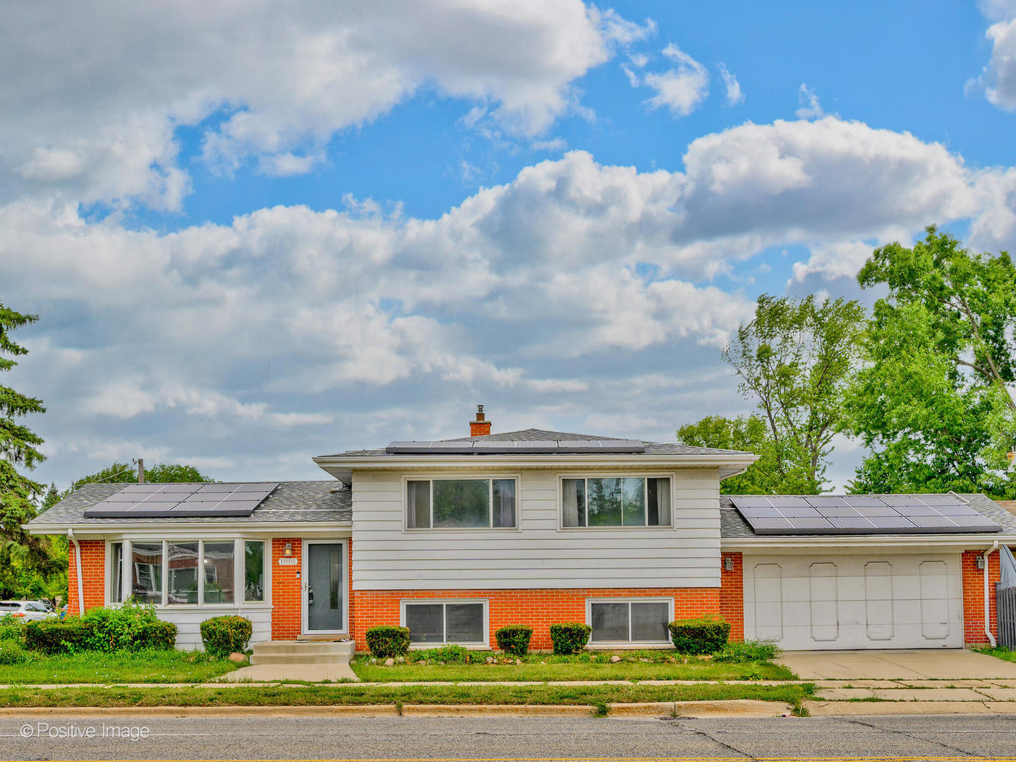 1001 N CLIFTON AVENUE