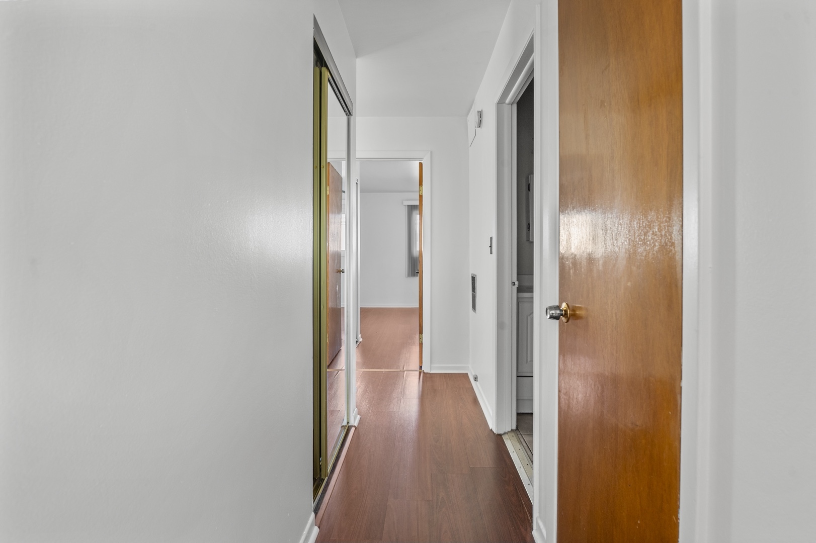 9275 DEE ROAD