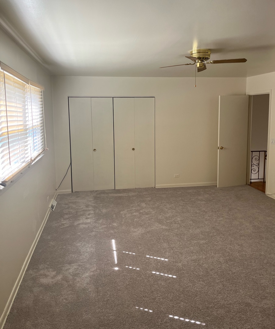 8812 Dee Road