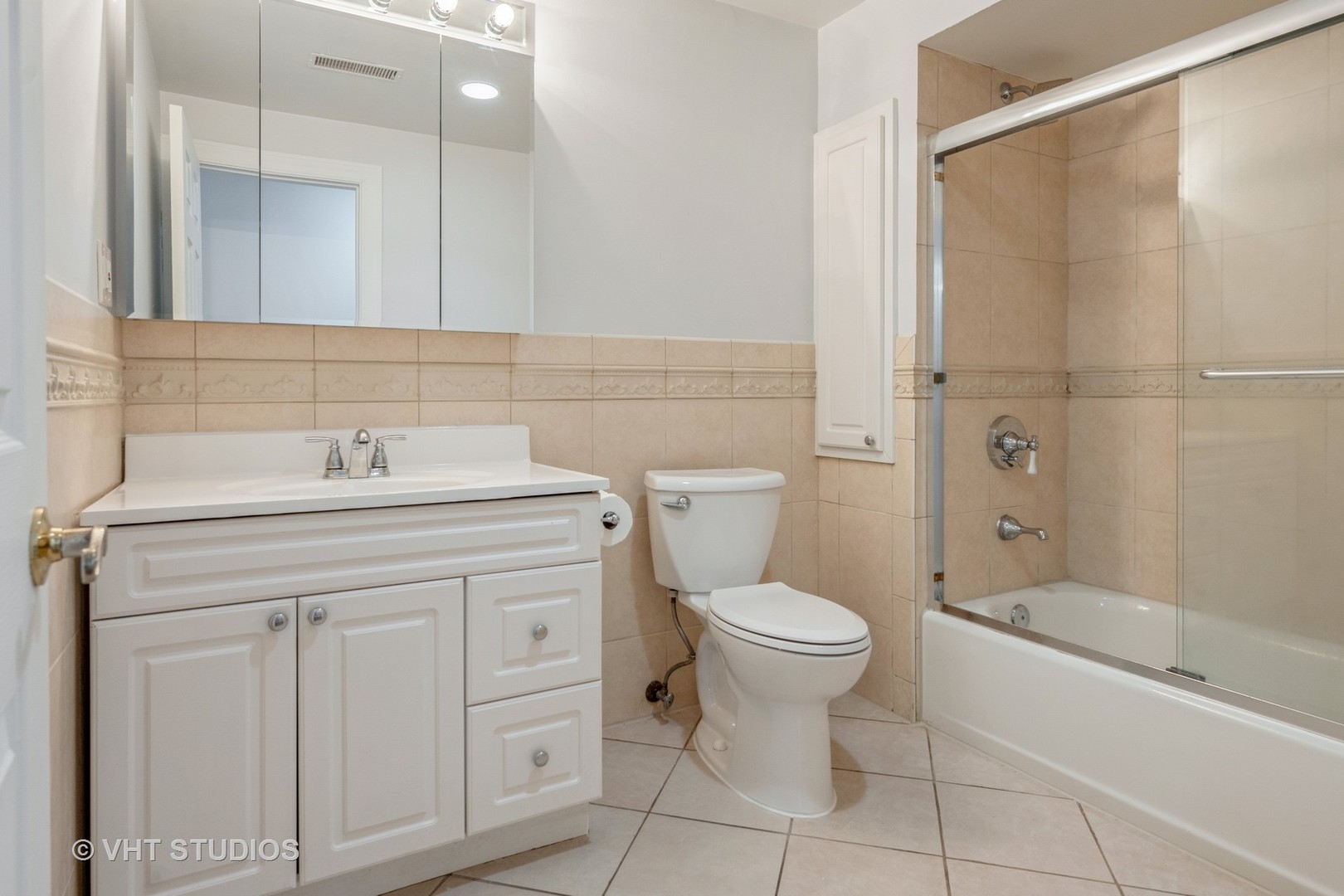 1307 W Foster Avenue Unit: 1G
