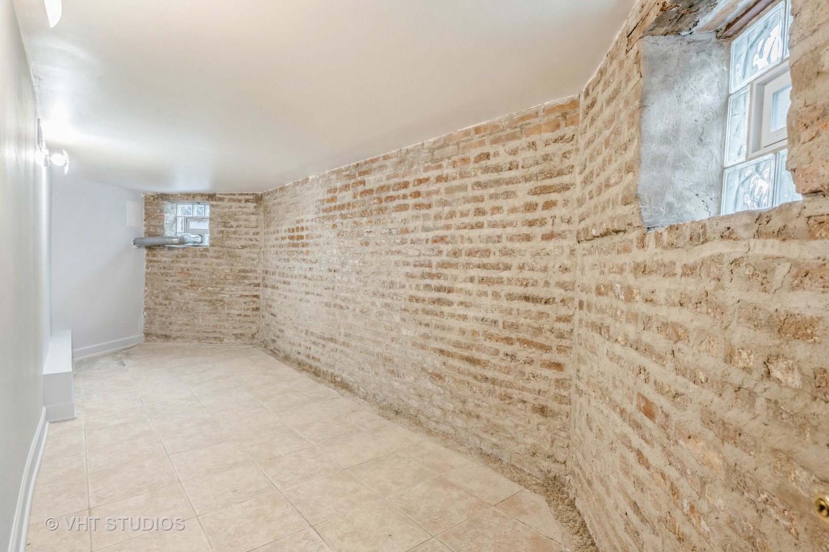 1307 W Foster Avenue Unit: 1G