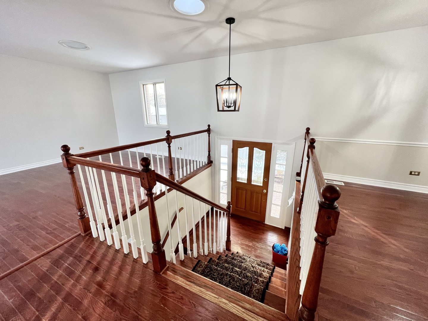 25 MONTEREY Drive