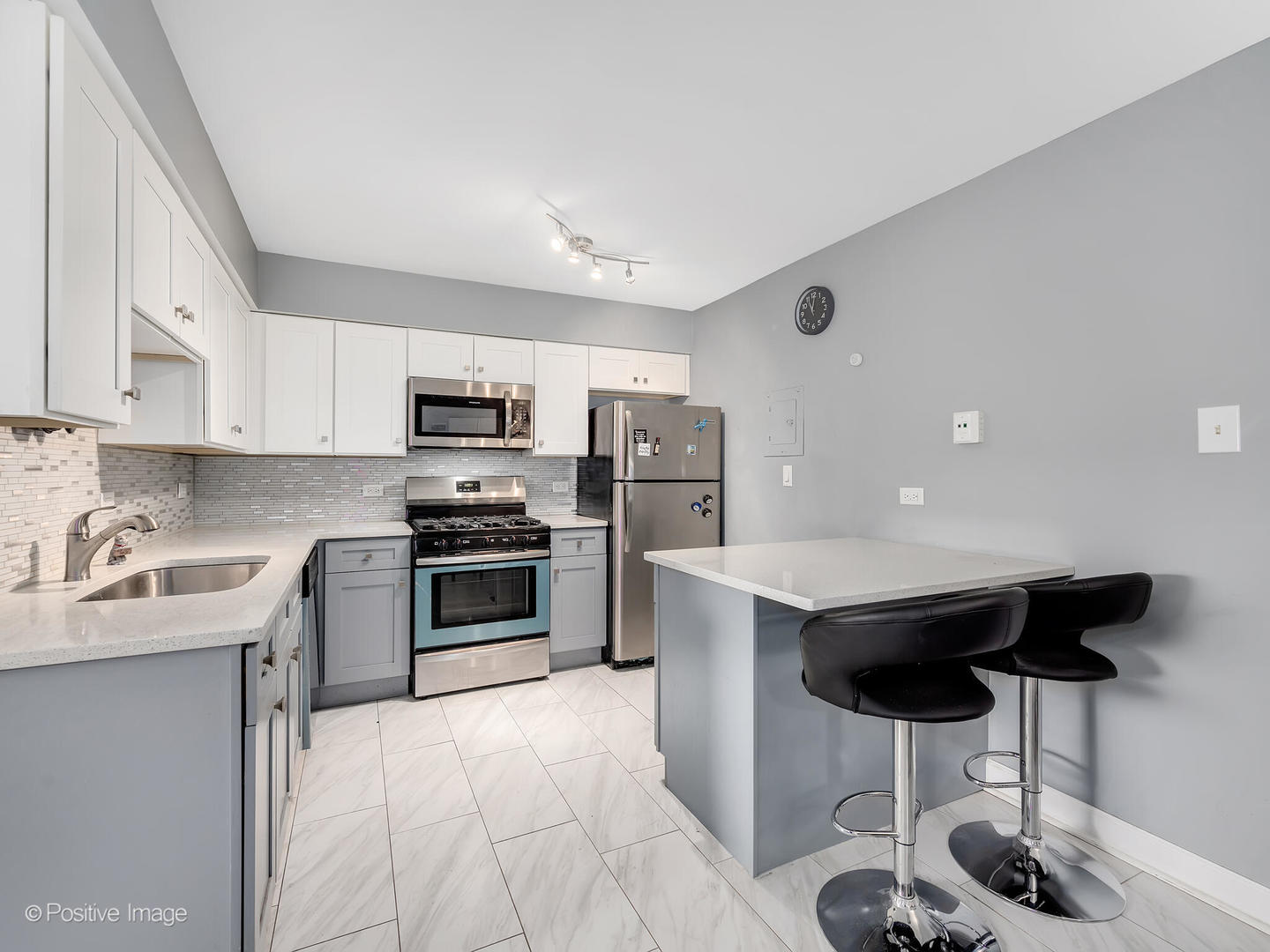 670 Marilyn Avenue Unit: 203