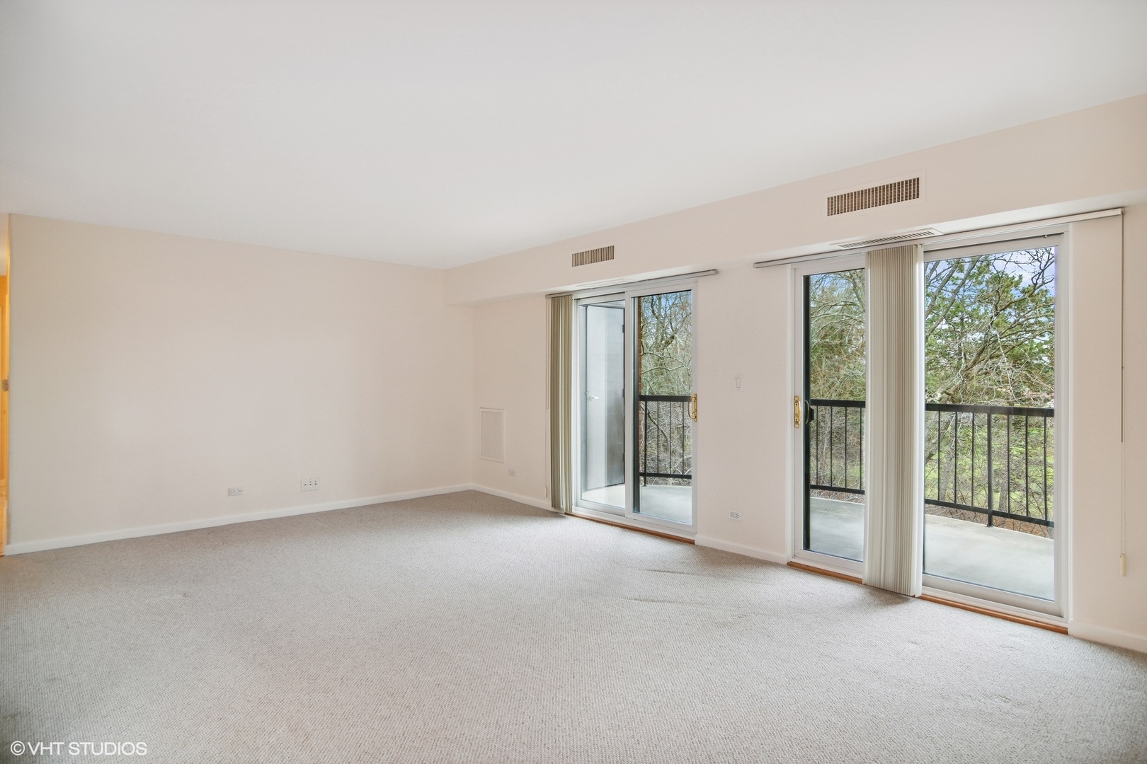 1615 E Central Road Unit: 307A