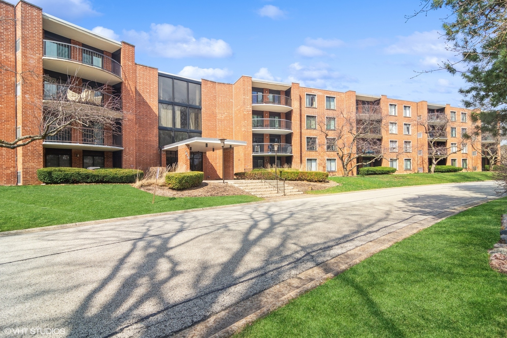 1615 E Central Road Unit: 307A