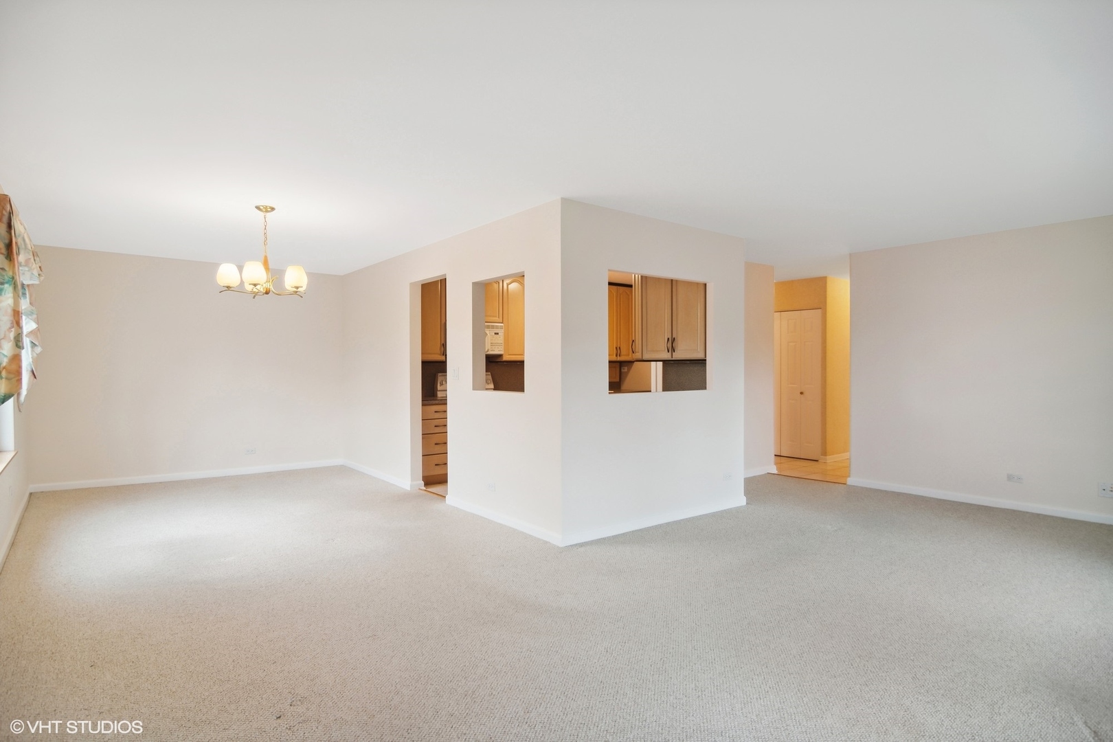 1615 E Central Road Unit: 307A