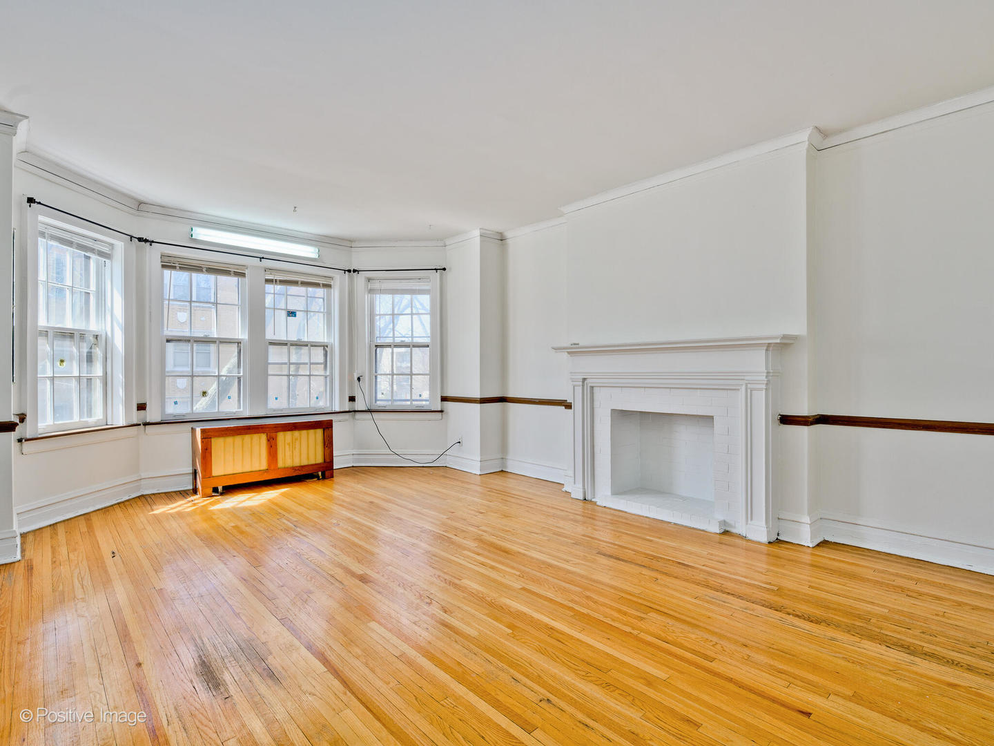 6455 N Bell Avenue Unit: 2