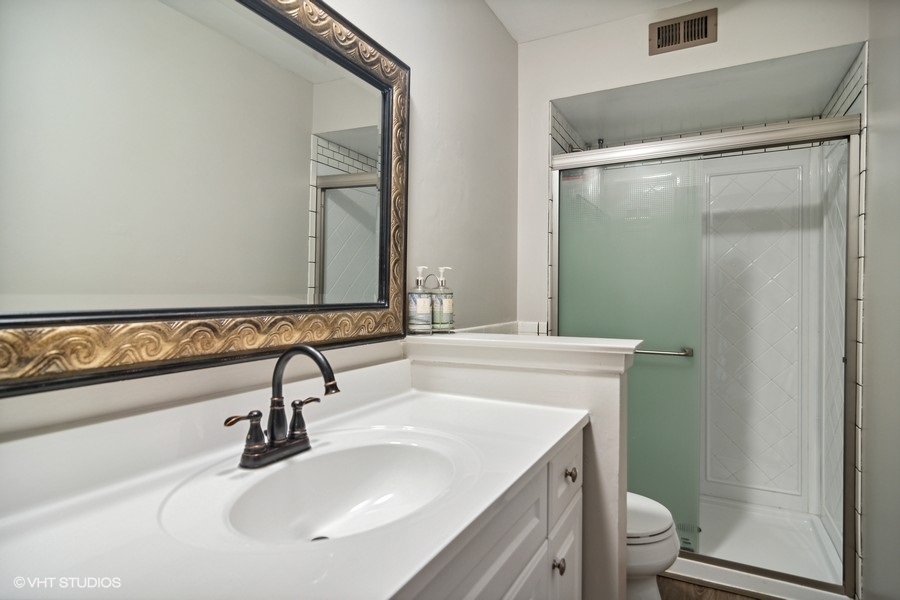 1412 Carol Court Unit: 2A