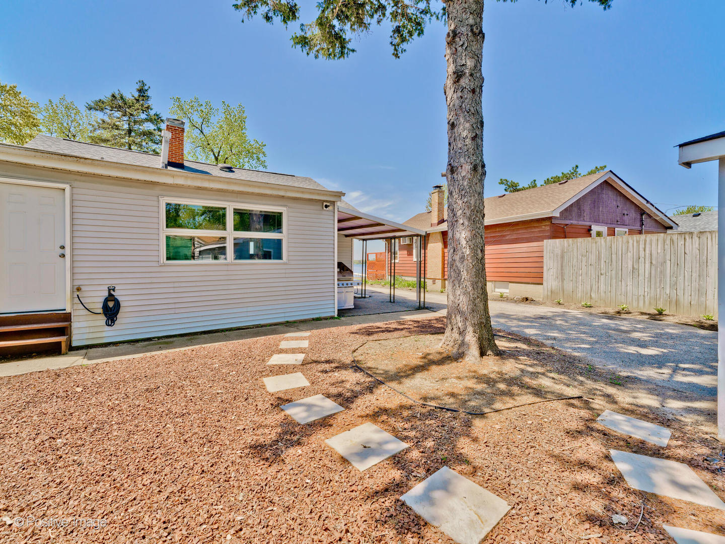 25120 W Lake Shore Drive