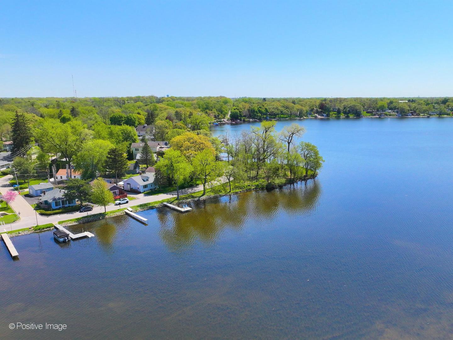 25120 W Lake Shore Drive