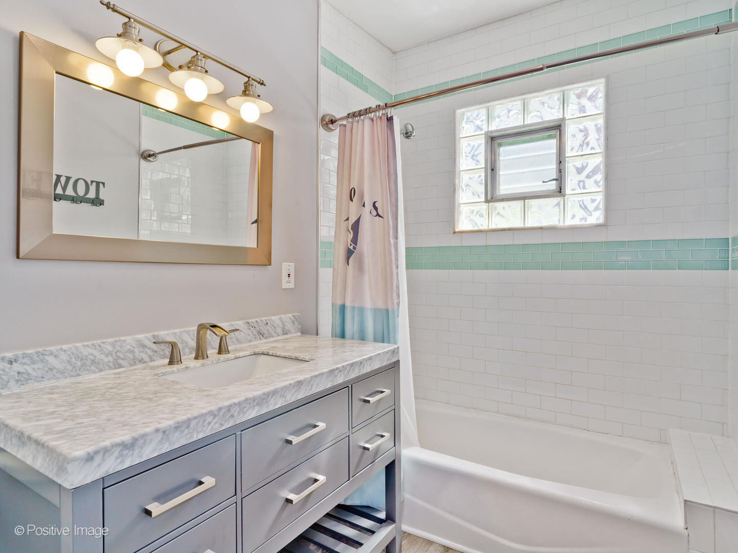 25120 W Lake Shore Drive